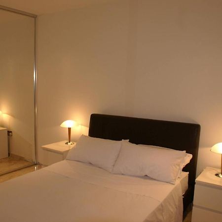 Amathusia Beach Apartment Limasol Dış mekan fotoğraf
