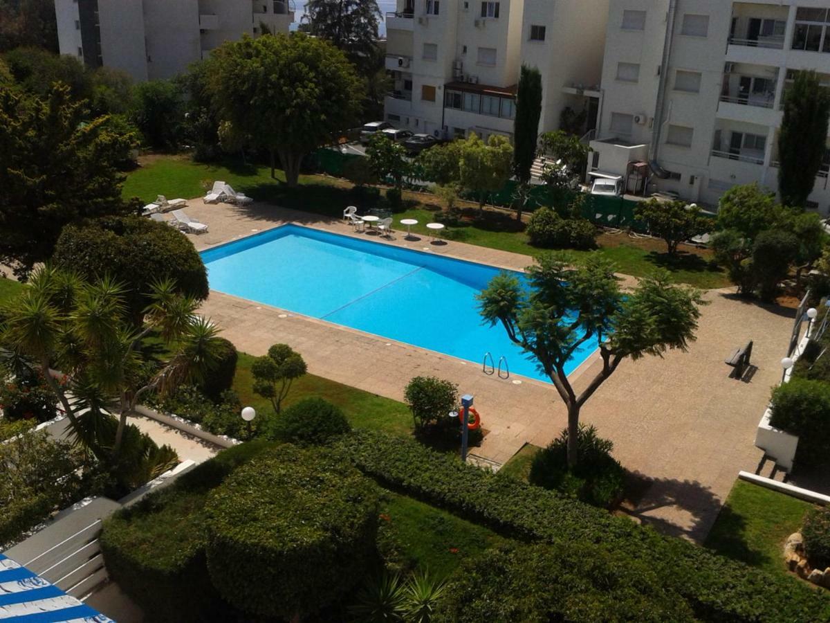 Amathusia Beach Apartment Limasol Dış mekan fotoğraf